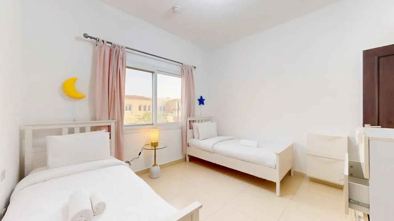 Bella Casa At Serena - Peaceful Three Bed Villa Dubai Holiday home